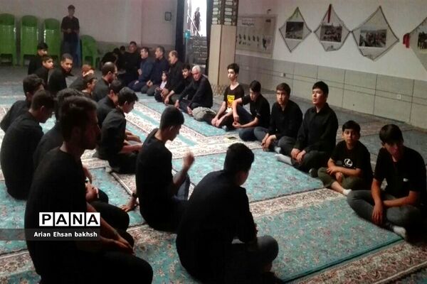 مراسم عزاداری هیات دانش‌آموزی انصار المهدی پسران کاشمر