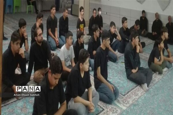مراسم عزاداری هیات دانش‌آموزی انصار المهدی پسران کاشمر