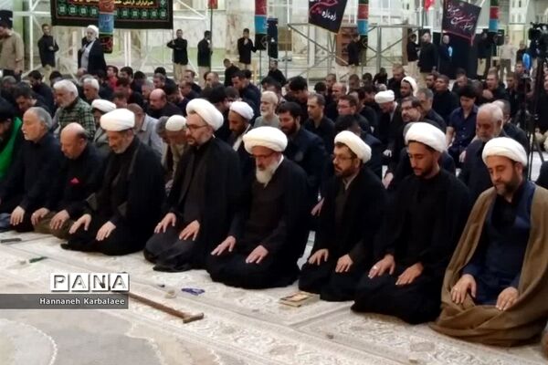 برگزاری اردو به مرقد امام خمینی(ره) برای دختران فاطمی بهارستان ۲