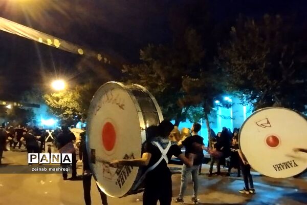مراسم شب عاشورای حسینی در شهر آیینی ومذهبی نوش آباد