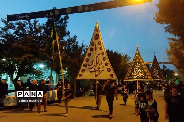 مراسم شب عاشورای حسینی در شهر آیینی ومذهبی نوش آباد