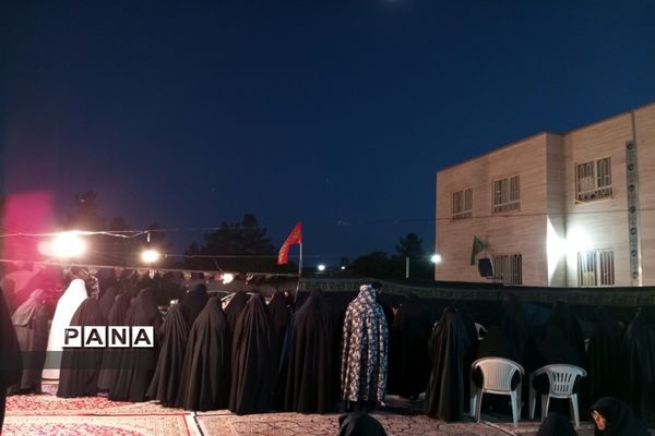 روز دهم محرم هیات دختران در کانون فرهنگی تربیتی عاطفه برپا شد