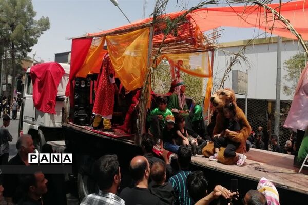برگزاری مراسم تاسوعا حسینی در شهرستان کاشمر