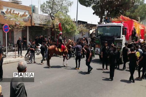 برگزاری مراسم تاسوعا حسینی در شهرستان کاشمر