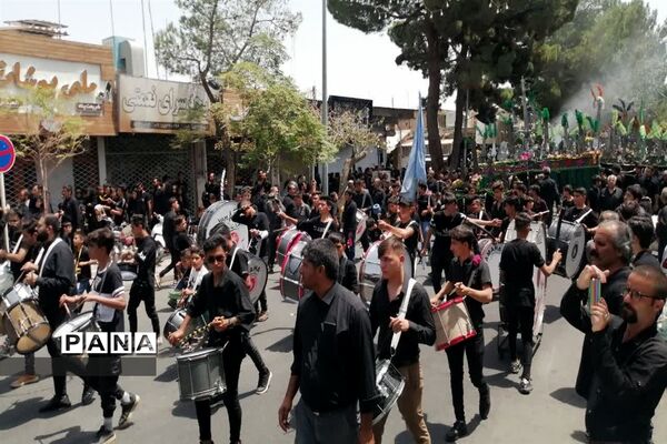برگزاری مراسم تاسوعا حسینی در شهرستان کاشمر