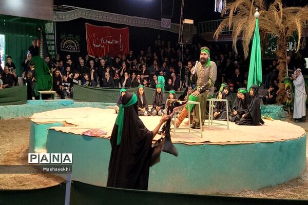 مراسم شبیه خوانی مراسم شهادت حضرت ابالفضل العباس در روز تاسوعا