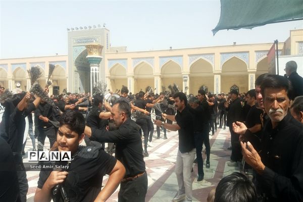 عزاداری تاسوعای حسینی در آرامگاه شهید مدرس کاشمر