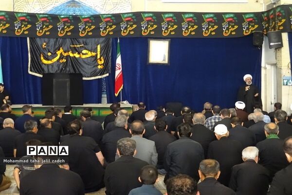 اجتماع بزرگ عاشورا حسینی در پرند