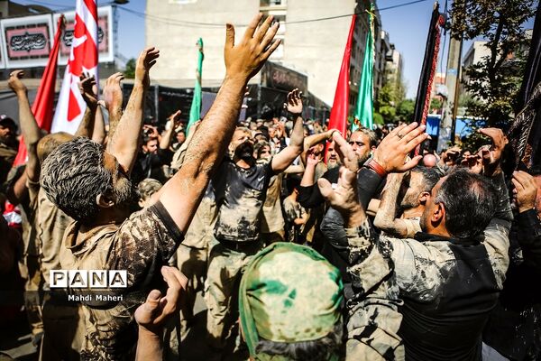آیین سنتی «گِل مالی» لرستانی‌‎های مقیم تهران