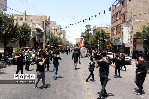 اجتماع بزرگ هیات عزاداری نصیرشهر در عاشورای حسینی