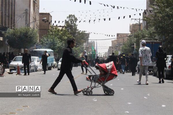 اجتماع بزرگ هیات عزاداری نصیرشهر در عاشورای حسینی
