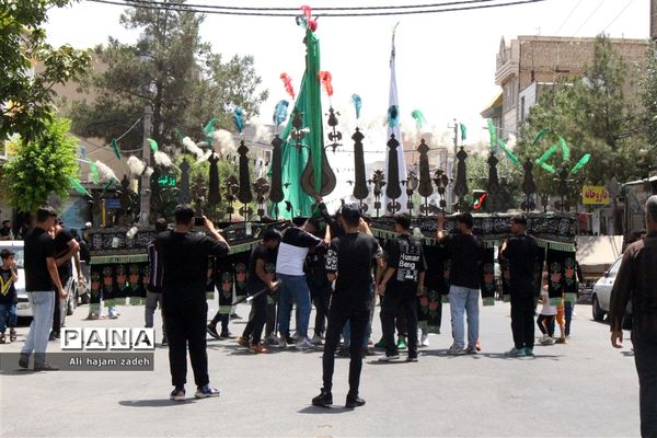 اجتماع بزرگ هیات عزاداری نصیرشهر در عاشورای حسینی