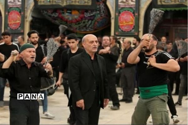 سربند یاحسین (ع) بر پیشانی نصف جهان