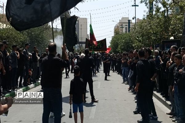 قافله عزاداری صبح عاشورا مشهد مقدس