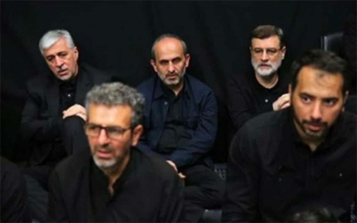 عزاداری وزیر ورزش ‌در حسینیه امام خمینی (ره)