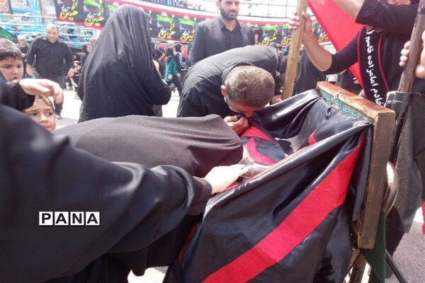 مراسم عزاداری روز عاشورای حسینی در شهرستان محمودآباد