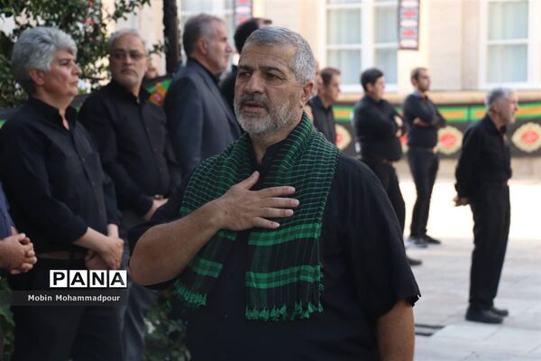 مراسم عزاداری دستجات حسینی در استانداری آذربایجان شرقی