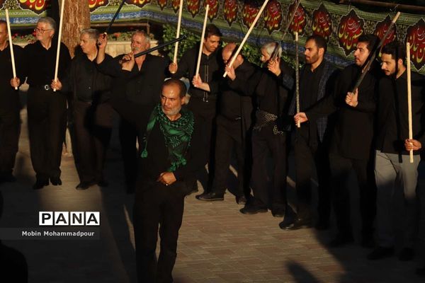 مراسم عزاداری دستجات حسینی در استانداری آذربایجان شرقی