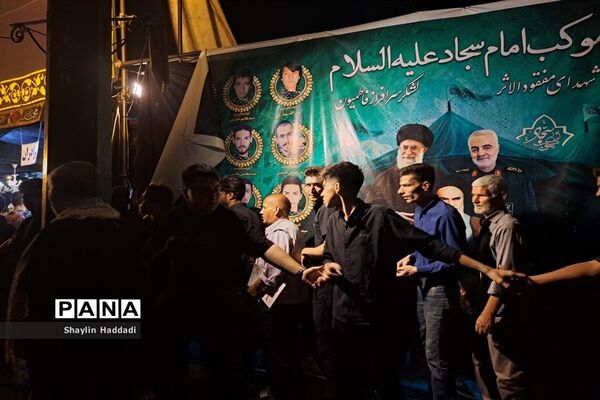 برگزاری مراسم پذیرایی خیابانی در موکب‌های مشهد