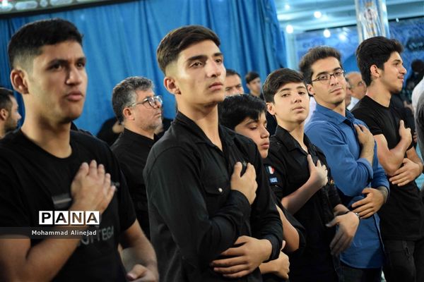 مراسم عزاداری  حسینی در حسینیه ثارالله خرم آباد