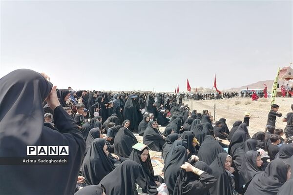 مراسم تعزیه‌خوانی روز عاشورا در خاتم