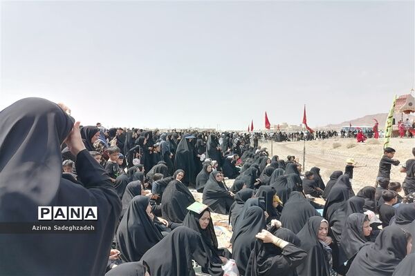 مراسم تعزیه‌خوانی روز عاشورا در خاتم