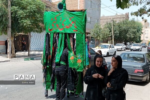 تجمع عزاداران شهرستان قرچک در روز سوم شهادت امام حسین(ع)