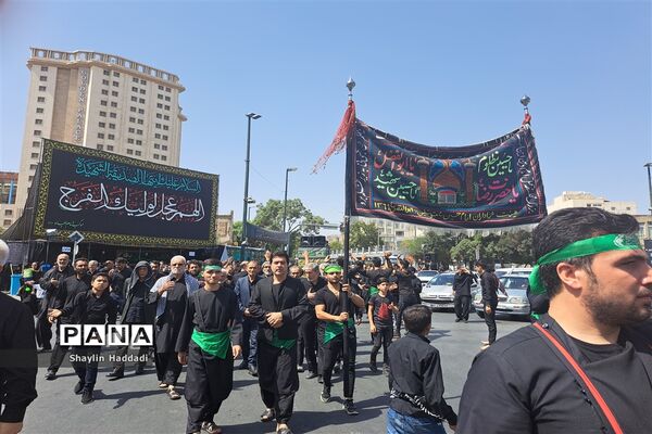 مراسم عاشورا حسینی و شام غریبان