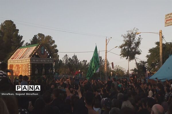 حرکت کاروان نمادین بنی اسد در شهرستان کاشمر