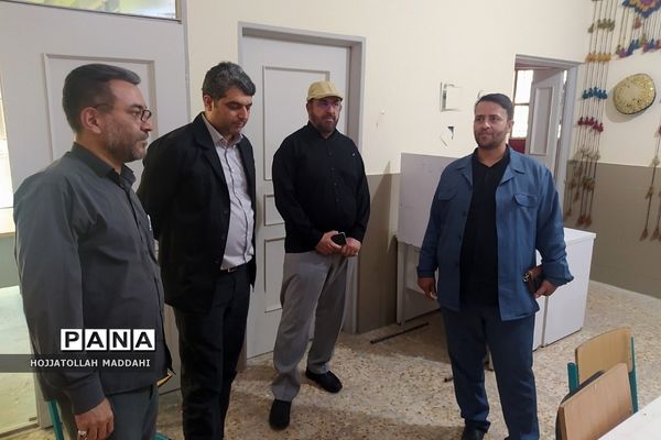 بازدید معاون پرورشی و فرهنگی ‌آموزش و پرورش شهرستان‌های تهران از ظرفیت‌های فرهنگی فشافویه