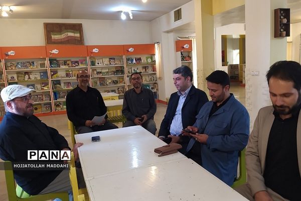 بازدید معاون پرورشی و فرهنگی ‌آموزش و پرورش شهرستان‌های تهران از ظرفیت‌های فرهنگی فشافویه