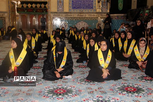 اعزام ۱۲۰ دانش‌آموز دختر زیارت‌اولی یزدی به مشهد مقدس