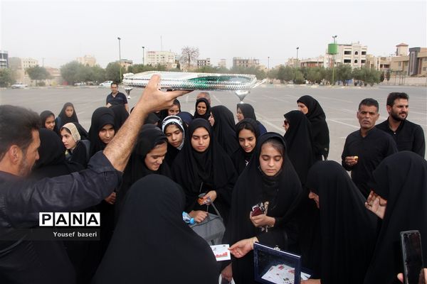 اعزام ۱۲۰ دانش‌آموز دختر زیارت‌اولی یزدی به مشهد مقدس