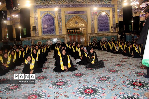 اعزام ۱۲۰ دانش‌آموز دختر زیارت‌اولی یزدی به مشهد مقدس