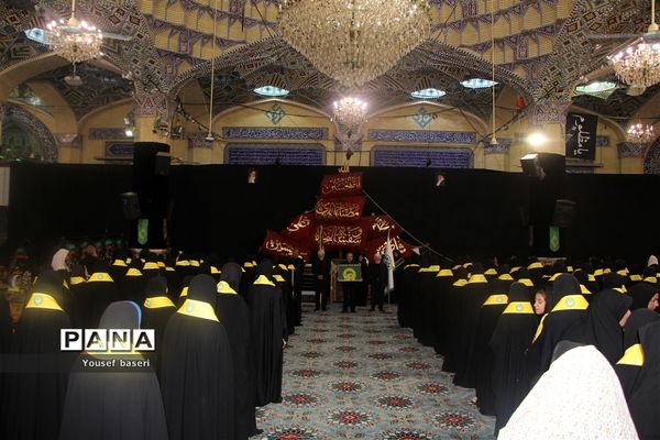 اعزام ۱۲۰ دانش‌آموز دختر زیارت‌اولی یزدی به مشهد مقدس