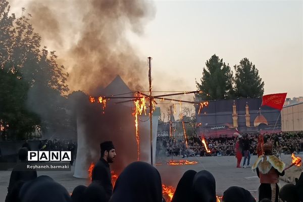 مراسم خیمه‌سوزان در عاشورای حسینی