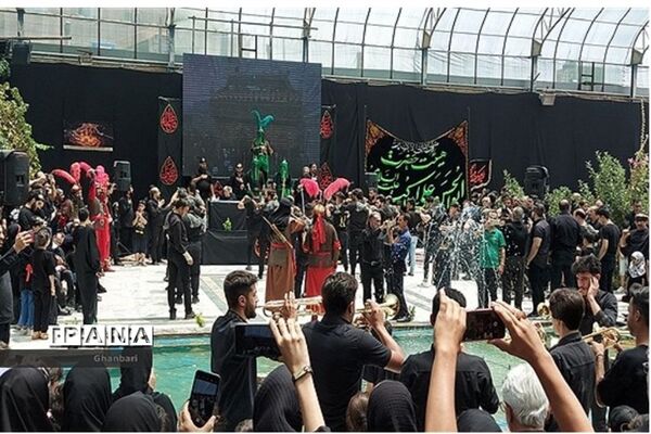 مراسم تعزیه‌خوانی شهادت امام حسین(ع) در شهر شهید‌پرور کوشک
