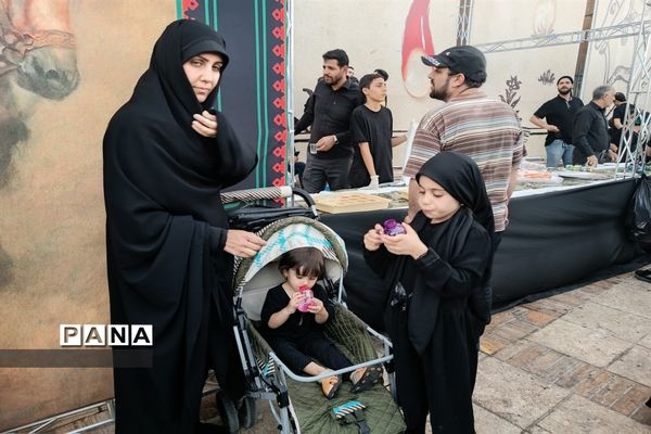 اجتماع روز عاشورا در میدان امام حسین(ع) اصفهان