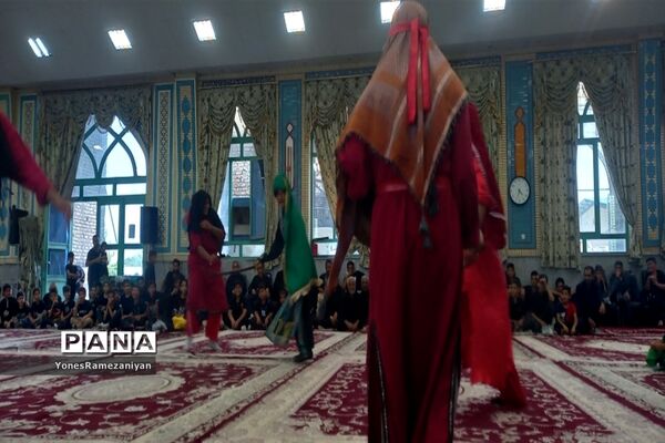 تعزیه‌خوانی روز عاشورا در روستای مزده خلیل‌آباد