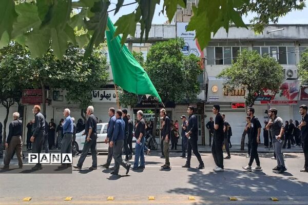 مراسم عزاداری ظهر روز عاشورای حسینی در ساری