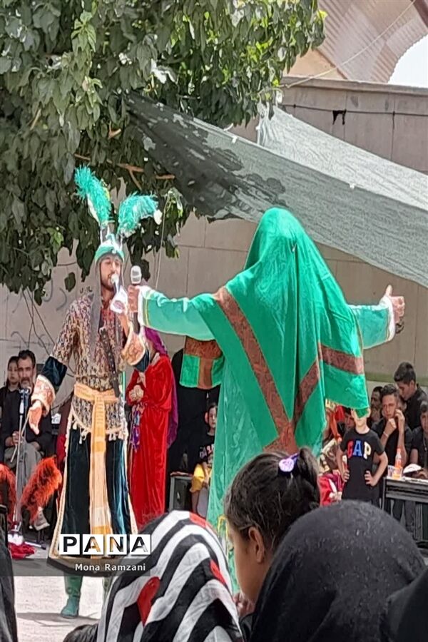 آیین مراسم تعزیه‌خوانی ماه محرم در روستای فرشه شهرستان کاشمر