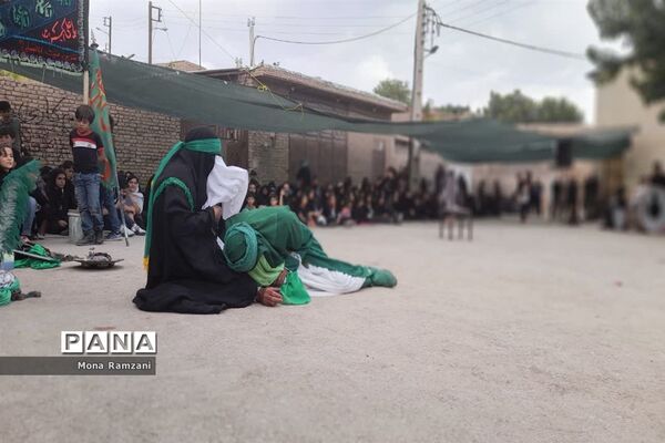 آیین مراسم تعزیه‌خوانی ماه محرم در روستای فرشه شهرستان کاشمر