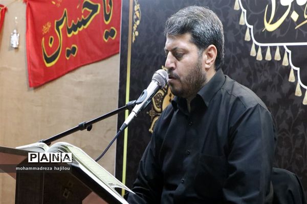 احیا قرآنی شب عاشورا در شهرستان ساوه