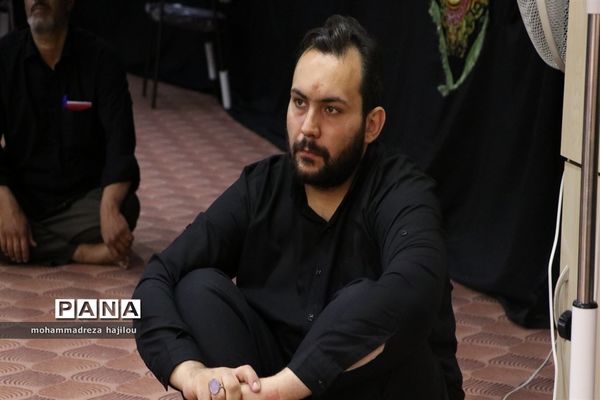 احیا قرآنی شب عاشورا در شهرستان ساوه