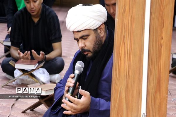 احیا قرآنی شب عاشورا در شهرستان ساوه