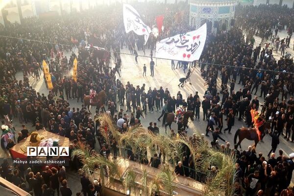 ‌عزاداری و نخل‌برداری مردم حسینی اشکذر در روز عاشورا
