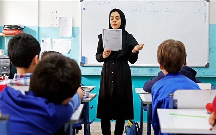 توجه به توانمندسازی مطلوب معلمان متضمن پویایی و شکوفایی نسل آینده است