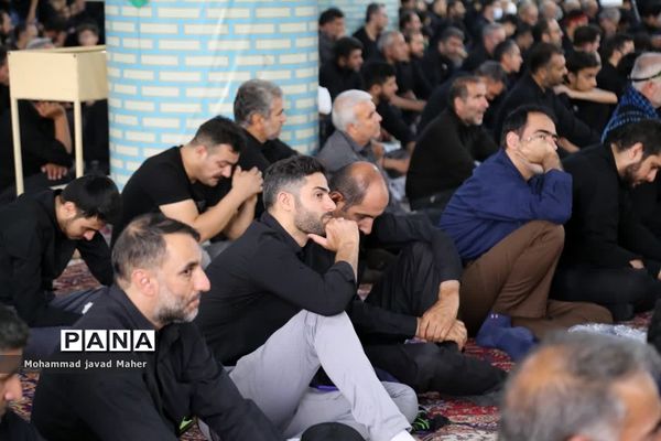 اقامه نماز جمعه عاشورایی در شهرستان قدس