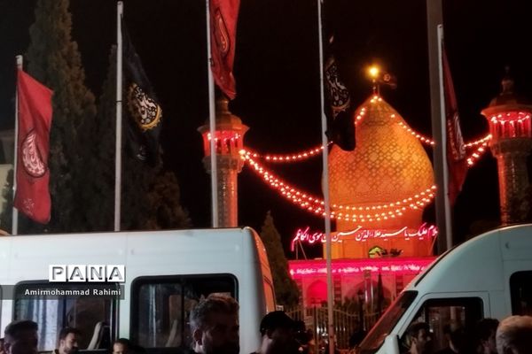شب عاشورا در حرم مطهر احمد بن موسی کاظم(ع) شاهچراغ