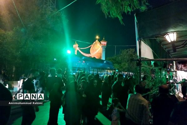 عزاداری شام غریبان در حرم مطهر سید‌علاءالدین حسین (ع)